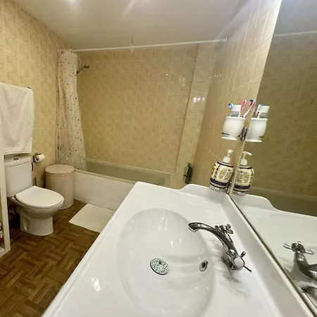 Aloha Neguri W Pool By Homing Apartment *